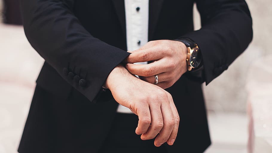 Black and white suits or tuxedos are classic and elegant options for men’s formal wear