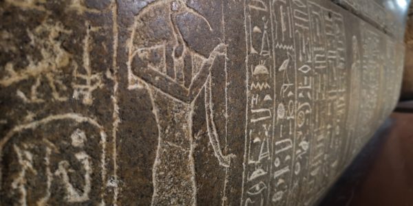 Hieroglyphics feature in all these slots